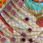 ase close your eyes and rest Right to the boneLook at the details casually!