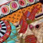 ase close your eyes and rest Right to the boneLook at the details casually!