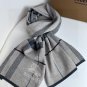 Burberry's popular new high-end men's scarf features a classic warhorse plaid pattern_3340