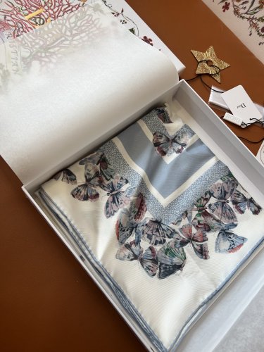 ce &iuml;&iquest;&yen; 365 (Comes with a full set of luxury packaging)Original order quality!This h