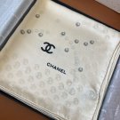 ce ￥ 395 (Comes with a complete set of luxury packaging)Chanel 25P scarf, original