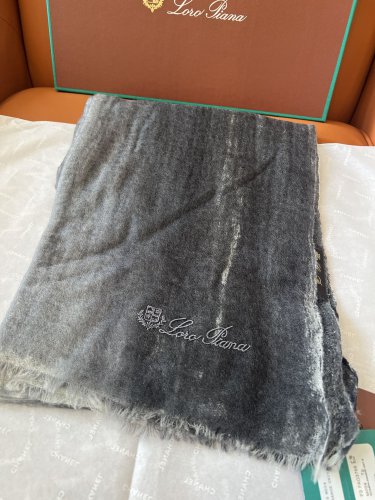 ce &iuml;&iquest;&yen; 395 (excluding packaging)The latest season of Loro Piana's beef products featu_7336