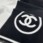 ce ï¿¥ 595Black and white symmetrical double-sided shawl, black and white super class