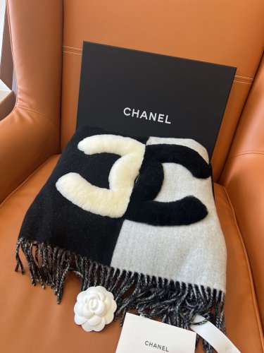 ce &iuml;&iquest;&yen; 995 (excluding packaging)&atilde;�� Splicing Large Logo Cashmere shawl &atilde;�� Overweight ha_467