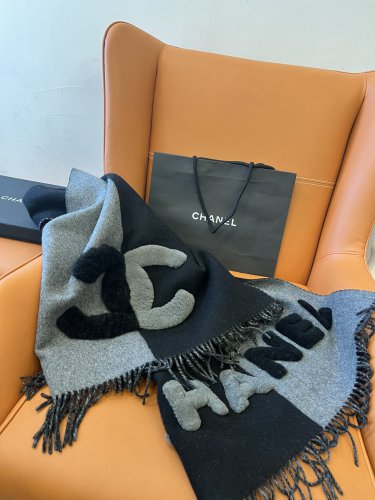 ce &iuml;&iquest;&yen; 995 (excluding packaging)&atilde;�� Splicing Large Logo Cashmere shawl &atilde;�� Overweight ha_5842