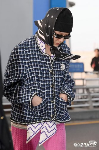 ch 110Chanel original 90cm silk square scarf, the same silk as Quan Zhilong! Top grad_7687