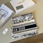 ch 110Dior jungle hand-painted handkerchiefsize&iuml;&frac14;�90x90cmMaterial 100% real silk_5233