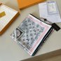 ch 110LV new silk handkerchiefThe Malles Merveilleuruses silk handkerchief draws in_7705