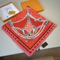 ch 110LV new square scarfThe traditional veil has been reinterpreted with creativit_4211