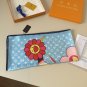 ch 110LV's new Murakami Takashi series square scarfThe LV x TM Monogram Superflat s_5199