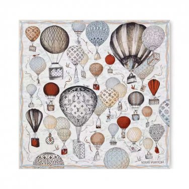 ch 110Lv's new silk handkerchiefThis Up and Away 90 square scarf tells the story of_7662