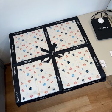 ch 110The new Xiaoxiang [Chanel Bow Square] represents the fairy like beauty of Chane_3299
