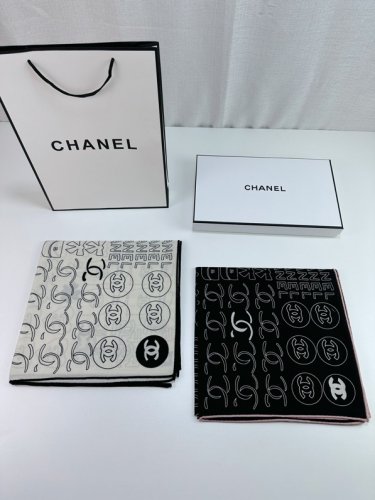 cial approval 185Giving what you love is not just a luxury, but also a touchable ete_6728