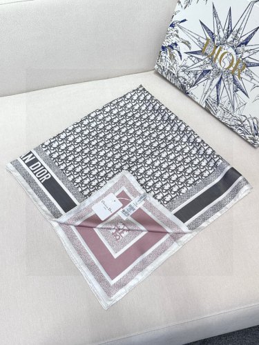 classic flagship product of 175 D counters is the D Old Flower Double sided 90 silk_869