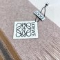 is new! 2024 unisex, 100% pure cashmere LOEWE synchronized counter, high-end cashmere