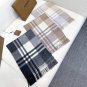 is new! BURBERRY 100% cashmere unisex! Stunning! Dressed in a beautiful outfit, it's u_5754