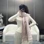 latest Dior colors for 2024 are available on delivery. This Oblique printed scarf rein
