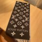 LV Essential scarf, which is the most popular among 120 donkeys, focuses on big elemen