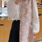 LV Essential scarf, which is the most popular among 120 donkeys, focuses on big elemen_117