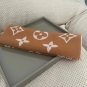 LV Essential scarf, which is the most popular among 120 donkeys, focuses on big elemen_118