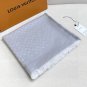 LV freshly baked amazing shawl~! &atilde;��The size of the shawl is rare, 120cm  120cm, with