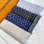 LV freshly baked amazing shawl~! 】The size of the shawl is rare, 120cm 120cm, with_5785