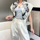 new Chanel on 135 is simple and elegant! Concise and fashionable, with a great sense o