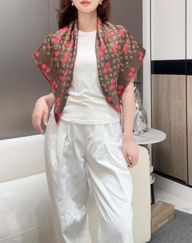 Ouyang Nana same style, difficult to find ultimate double-sided printing at the counte_7805