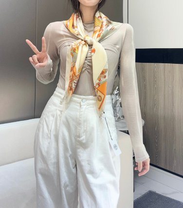 Stories on Hermes leather boots made of silk for spring 2025SizeMaterial 90 square_892