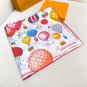 UP AND AWAY 90 square scarfThis 18mm premium silk double-sided same color scarf is a_3396
