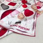 UP AND AWAY 90 square scarfThis 18mm premium silk double-sided same color scarf is a_3397