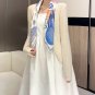UP AND AWAY 90 square scarfThis 18mm premium silk double-sided same color scarf is a_3399