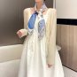 UP AND AWAY 90 square scarfThis 18mm premium silk double-sided same color scarf is a_3399