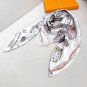 UP AND AWAY 90 square scarfThis 18mm premium silk double-sided same color scarf is a_6660