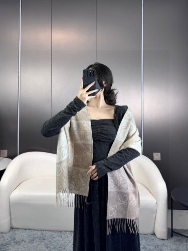 volume running models! Excellent quality! Luoyiwei [Two tone checkerboard patterned lo