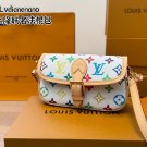 ￥ 165 Folding BoxLv diane nanoNew Mini Stick BagA beautiful upper body that won't d