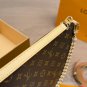&iuml;&iquest;&yen; 170 airplane boxLV Zhong Chuxi's Multipass with the same design has been photographed