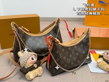 &iuml;&iquest;&yen; 170&iuml;&iquest;&yen; 160 Airplane BoxLV crossbody bag armpit bagVersatile, classic and exquisite