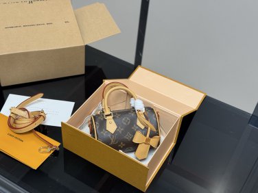 &iuml;&iquest;&yen; 175 new model (with folding box airplane box)size&iuml;&frac14;�1612cmLv Speedy Nano Purchasi