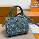 ￥ 190 Airplane BoxLv speedy20I really like this size!No matter what clothes you wea