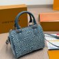 ï¿¥ 190 Airplane BoxLv speedy20I really like this size!No matter what clothes you wea