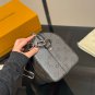 ï¿¥ 200 with folding box airplane boxSize 27 17cmLV Keepall New Pillow BagBlack gr