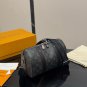 ï¿¥ 200 with folding box airplane boxSize 27 17cmLV Keepall New Pillow BagBlack gr