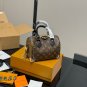 &iuml;&iquest;&yen; 215 with folding box airplane boxLV rivet pillow bagSimple and versatile, with high