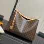 &iuml;&iquest;&yen; 220 Folding BoxLv Graceful Hand Underarm BagThe texture is very high-endExtremely