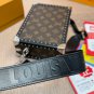 ï¿¥ 225 airplane boxLV CLUTCH BOX Hard BoxThe appearance of the LV small box is too hig