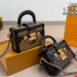 &iuml;&iquest;&yen; 225 airplane boxLV Handheld Hard BoxCompact and large in capacity, suitable for var