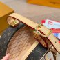 &iuml;&iquest;&yen; 235 Airplane BoxLV Petite Malle Boite Chapeau Hard Round Cake BagClassic Monogram c
