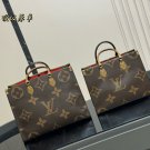 ￥ 240 same price airplane boxsize：3426cm 4132cmLV on the go shopping bag original