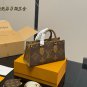 ¥ 250 with complete packagingsize:25.14cmLV on the go shopping bagThere is a hidde_2060